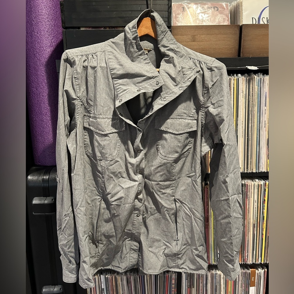 Duluth Trading Company Sun Shirt Women’s Large